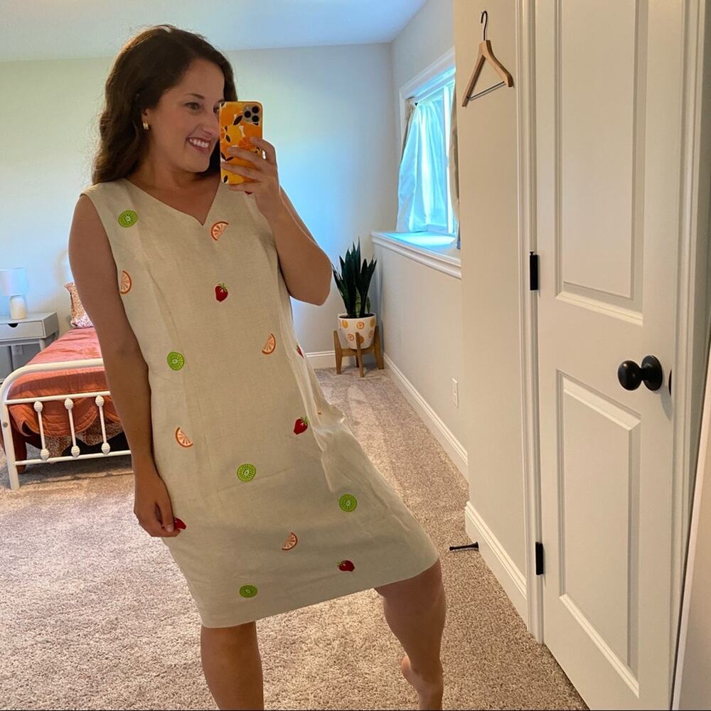 Vintage Jillian Jones Tan Neutral Fruit Embroidered Mini Dress 14 - Picture 12 of 16